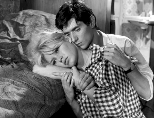 Brigitte Bardot, a (gatinha sexy) francesa que abandonou o cinema em prol dos direitos dos animais, morre aos 91 anos.